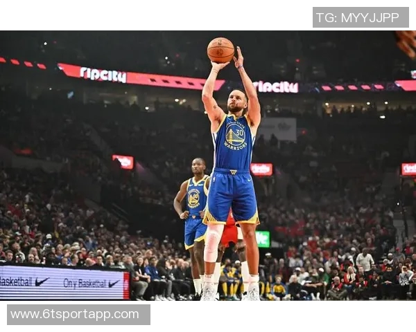 库里谈战胜开拓者的关键因素强调防守带动进攻的重要性