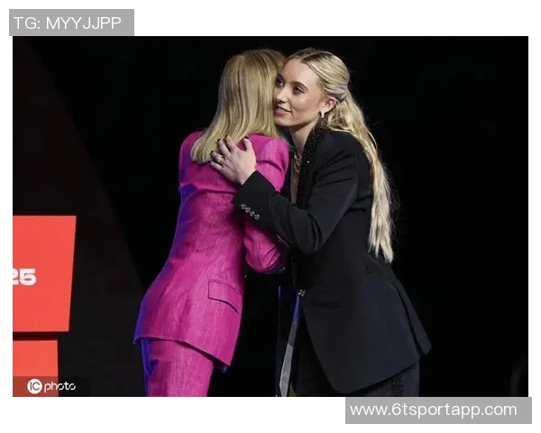 2026WNBA模拟选秀飞翼队选贝茨佩奇女友名列第四引关注 2026WNBA模拟选秀飞翼队选贝茨佩奇女友名列第四引关注