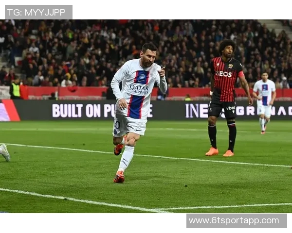 梅西分享与奖杯合影感慨迈阿密赛季的辉煌成就与难忘回忆